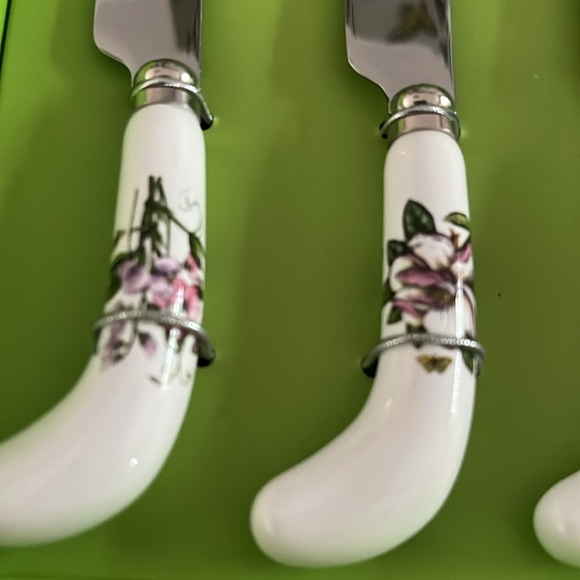 Portmeirion Botanical Garden Cheese Knife with 6 Spreaders - Picture 2 of 3